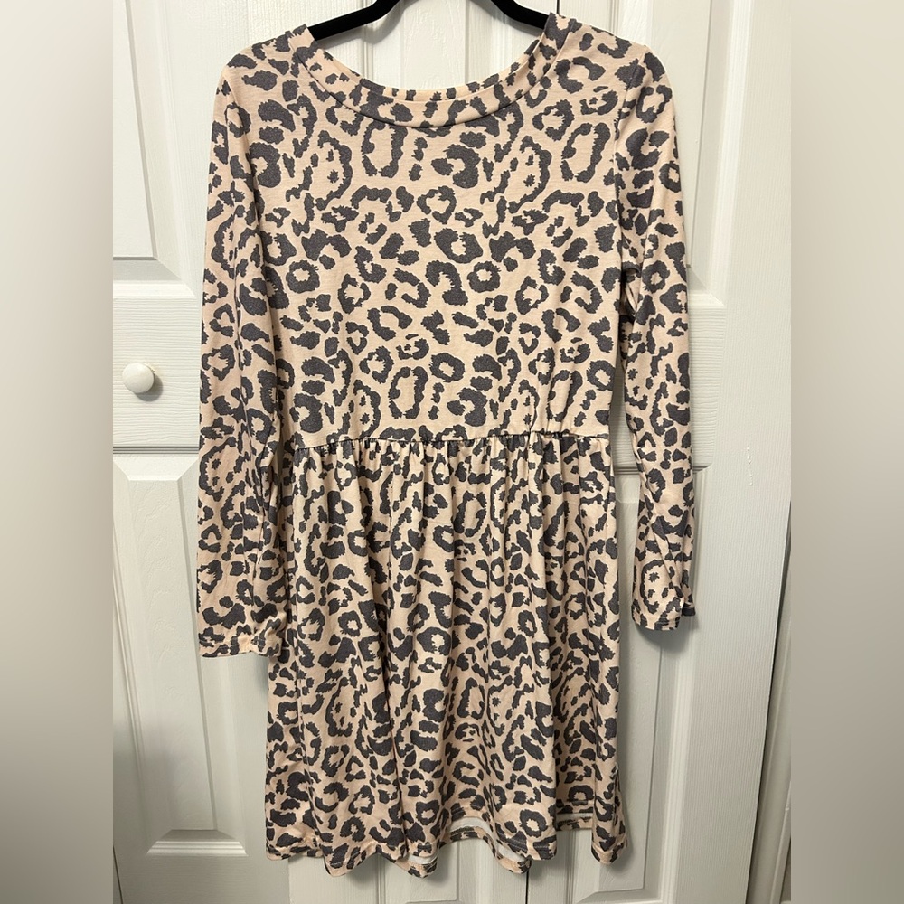 Leopard Print Dress with Sleeves